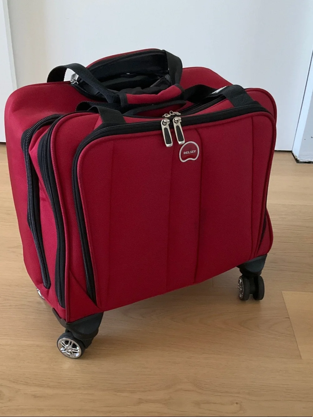 Delsey Red Carry-On 4 wheels Spinner